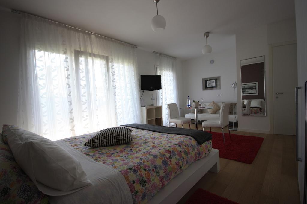 La Lanterna Villa Padova Værelse billede